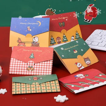 5PCS Карикатура Kawaii Коледа Тема Поздравителни картички Сладки пликове за благословия Хартия за писане DIY празничен подарък Картички за съобщения