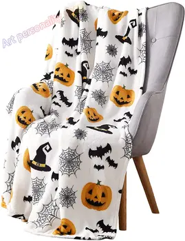 Haunted Halloween Throw Blanket: Паяжини Шапка на вещица Черни прилепи и украсени тикви печат върху меко кадифе руно