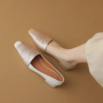 NEW пролет/есен жени помпи естествена кожа обувки за жени квадратни пръсти буци обувки нисък ток помпи приплъзване бежови плитки обувки
