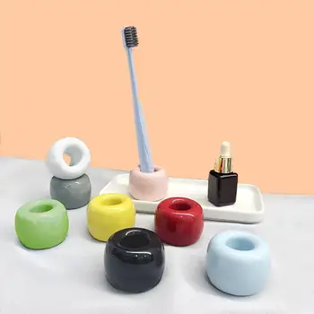  Държач за четка за зъби Мини керамична стойка за четка за зъби Кух дизайн Многофункционален държач за писалка за домашна баня