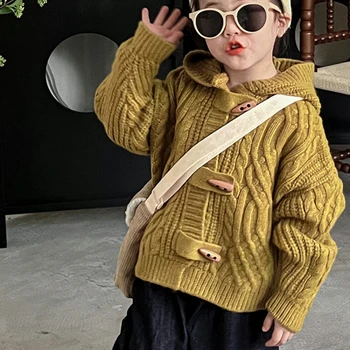 Корейски детски плетен пуловер жилетка 2023 есен мода момиче с качулка топло яке момчета случайни жилетка палто