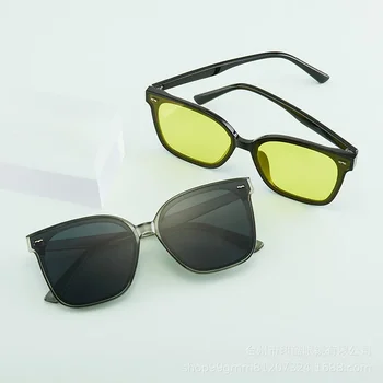Модни цветни слънчеви очила Проста голяма рамка Мъжки и дамски модни очила Слънцезащитни очила за пътуване на открито UV400