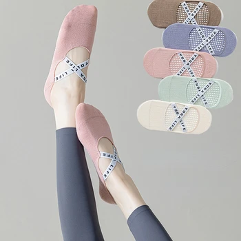Пролетно лято Тънки кръстосани чорапи за лодки Жени Професионални неплъзгащи се йога чорапи Пилатес чорапи Вътрешни спортове Фитнес Танцови чорапи