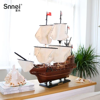 Симулация на ветроходна лодка Декорации на модели на ветроходни лодки Гладко плаване Декоративни занаяти